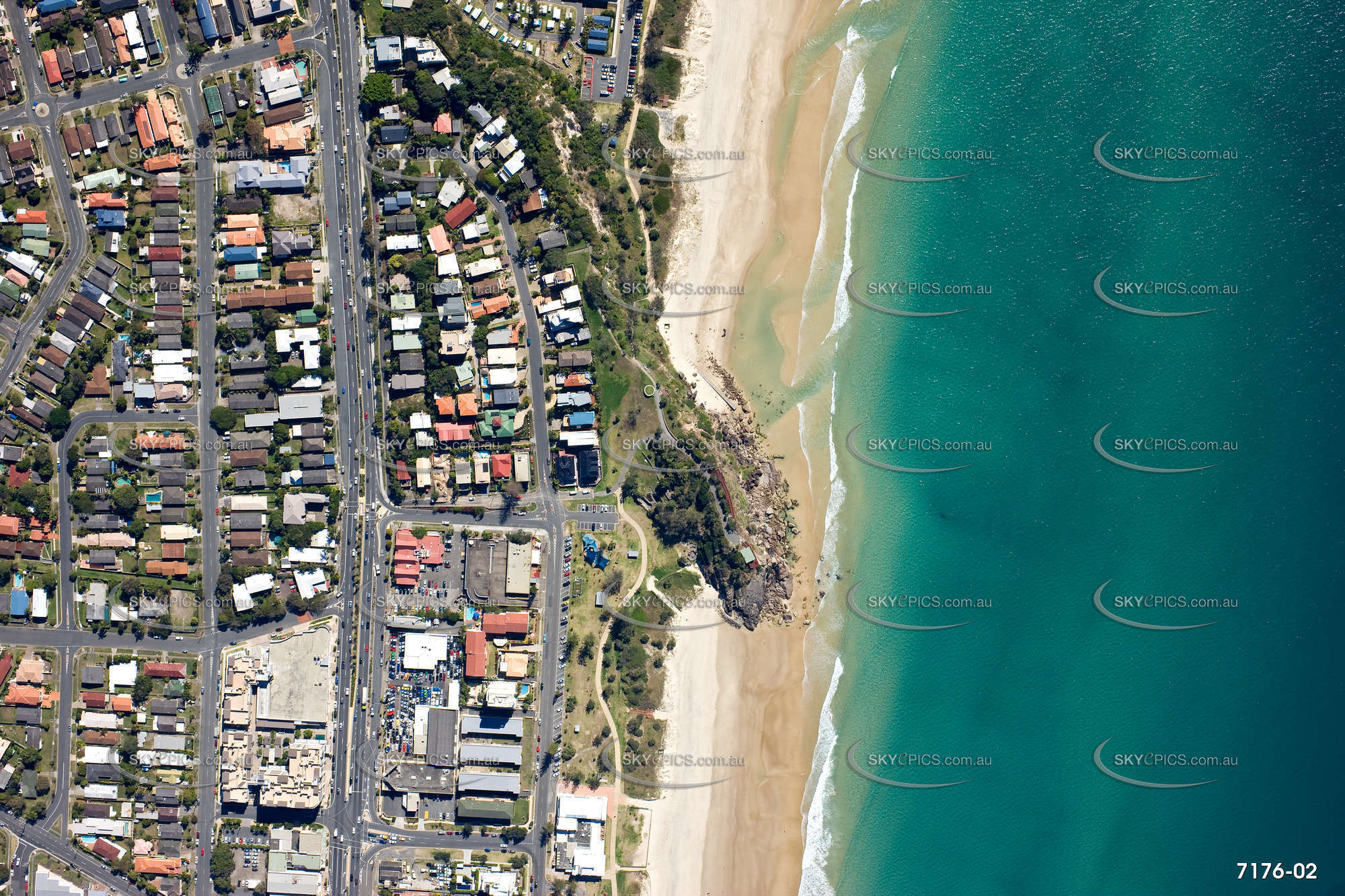 vertical-aerial-photo-miami-qld-aerial-photography