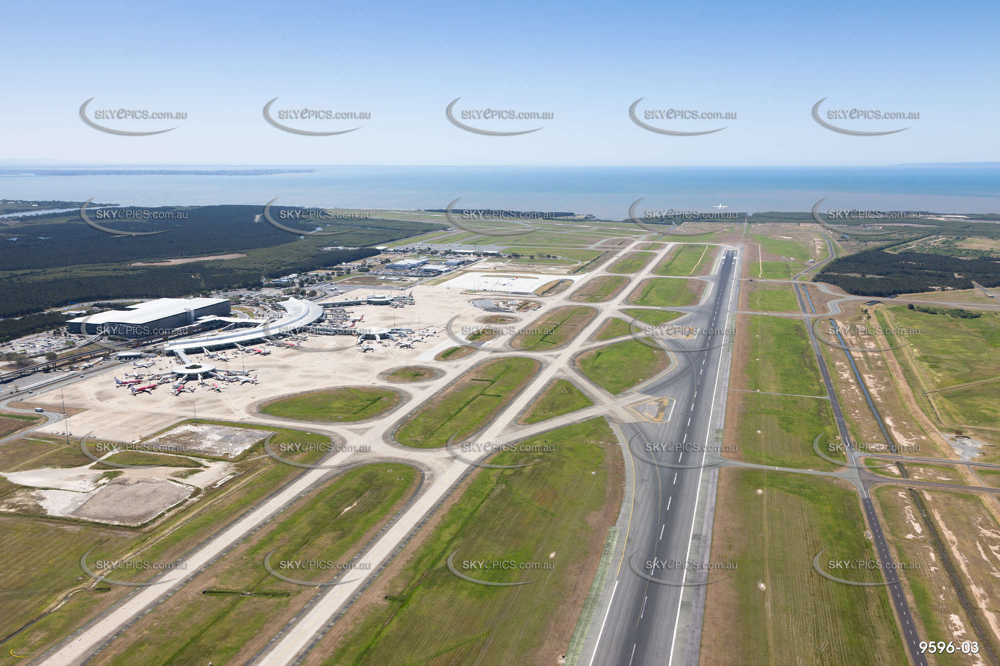 tour of brisbane airport