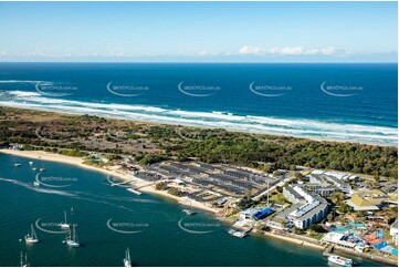 Aerial Photo Main Beach QLD Aerial Photography