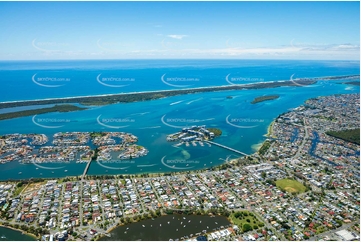 Aerial Photo Paradise Point QLD Aerial Photography