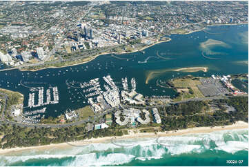 Aerial Photo Main Beach QLD Aerial Photography