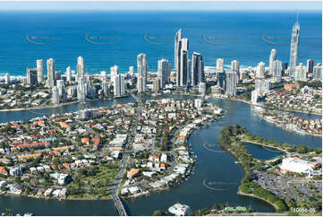 Aerial Photo Chevron & Cronin Island QLD Aerial Photography