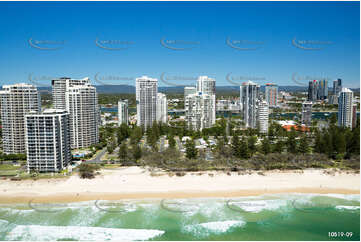 Aerial Photo Main Beach QLD Aerial Photography