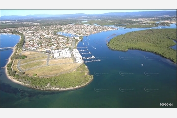 Aerial Video of Sovereign Island - Paradise Point QLD Aerial Photography