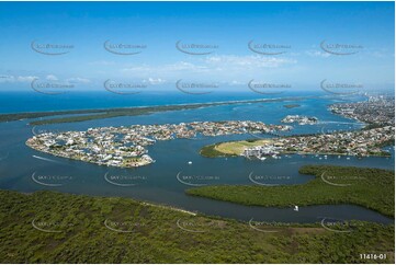 Aerial Photo Paradise Point QLD Aerial Photography