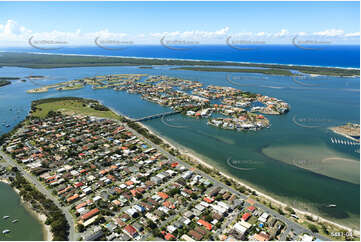 Aerial Photo Paradise Point QLD Aerial Photography