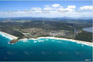 Aerial Photo Cabarita Beach / Bogangar NSW Aerial Photography