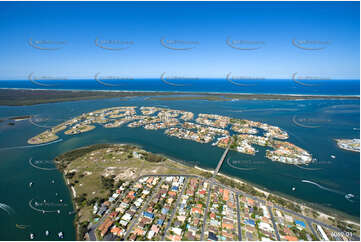 Aerial Photo Paradise Point QLD Aerial Photography