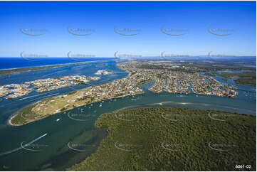 Aerial Photo Paradise Point QLD Aerial Photography