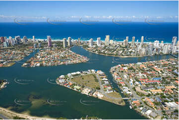 Aerial Photo Chevron & Cronin Island QLD Aerial Photography