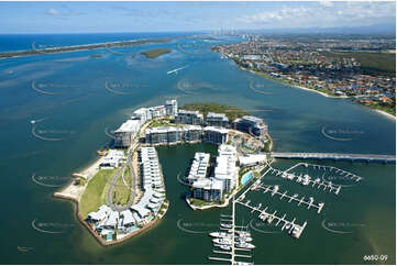 Aerial Photo Ephraim Island Paradise Point QLD Aerial Photography