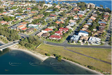 Aerial Photo Paradise Point QLD Aerial Photography