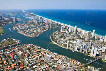 Aerial Photo Chevron & Cronin Island QLD Aerial Photography