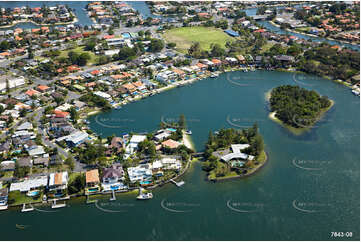 Aerial Photo Isle of Capri QLD Aerial Photography