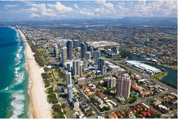 Aerial Photo Broadbeach QLD Aerial Photography