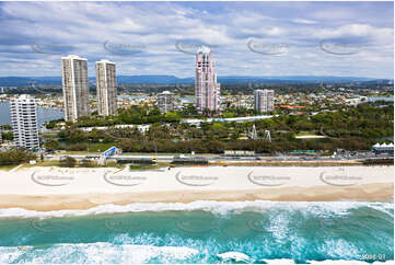 Aerial Photo Main Beach QLD Aerial Photography