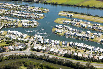 Aerial Photo River Links Helensvale QLD Aerial Photography