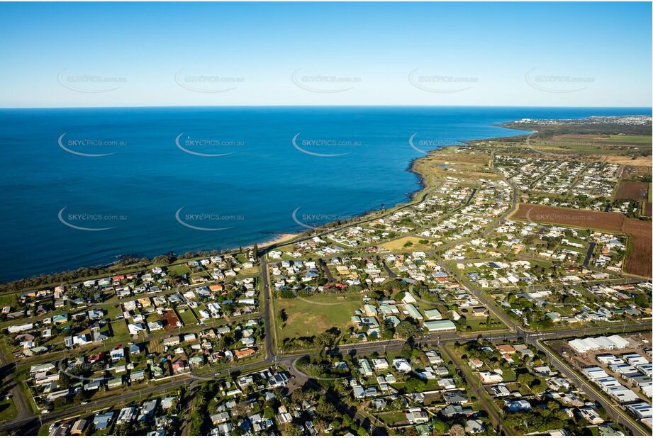 Aerial Photo Burnett Heads QLD Aerial Photography