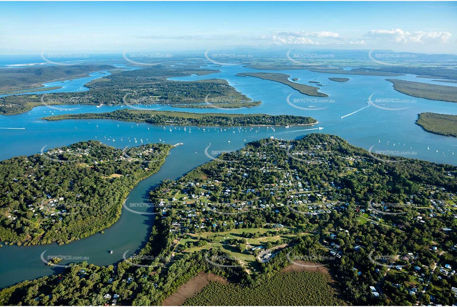 Aerial Photo Macleay Island QLD Aerial Photography