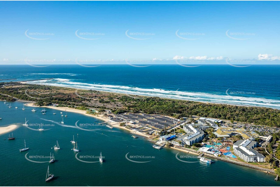 Aerial Photo Main Beach QLD Aerial Photography