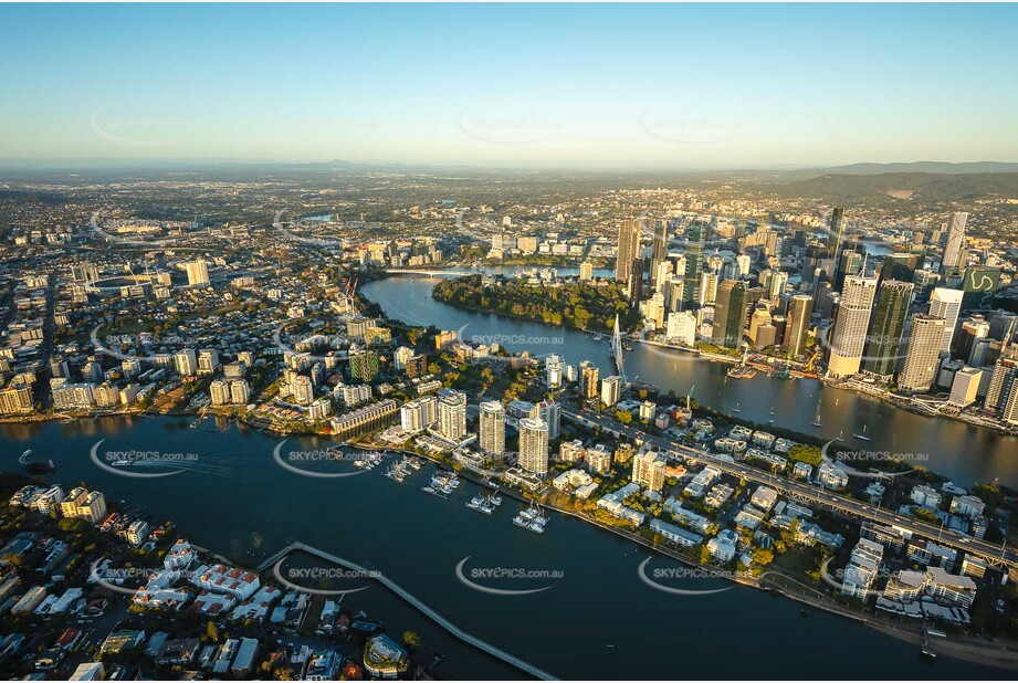 Sunrise Aerial Photo Kangaroo Point QLD Aerial Photography