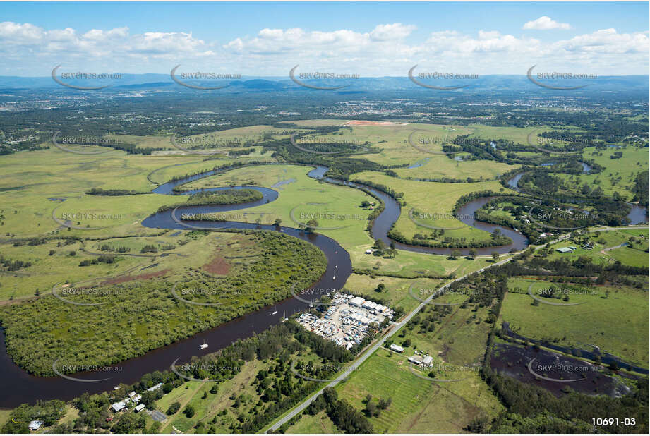 Aerial Photo Beachmere QLD Aerial Photography