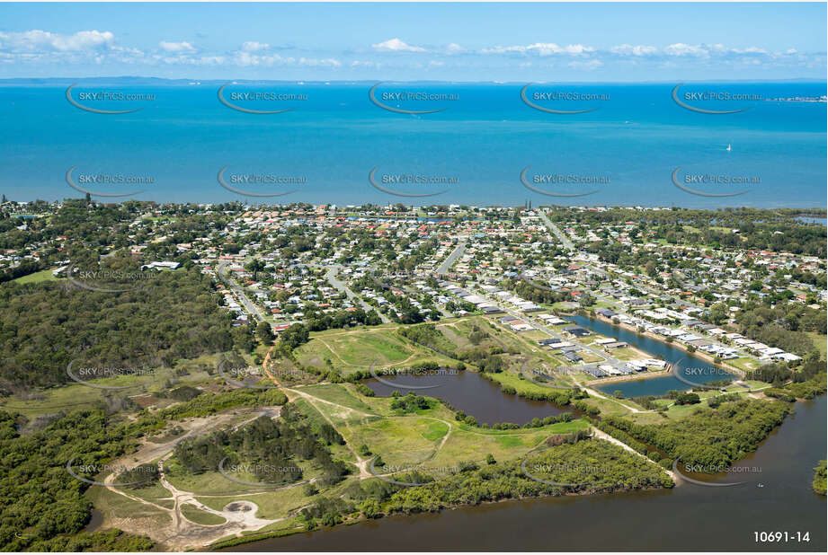 Aerial Photo Beachmere QLD Aerial Photography