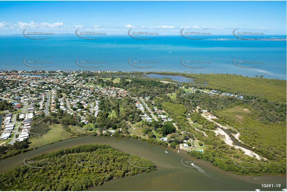 Aerial Photo Beachmere QLD Aerial Photography