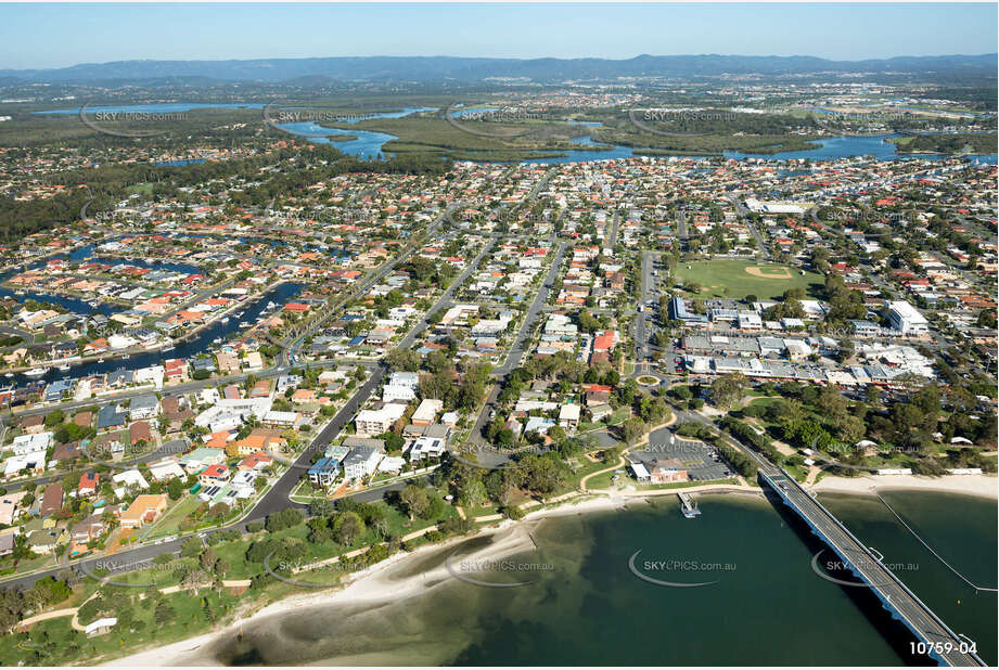 Aerial Photo Paradise Point QLD Aerial Photography