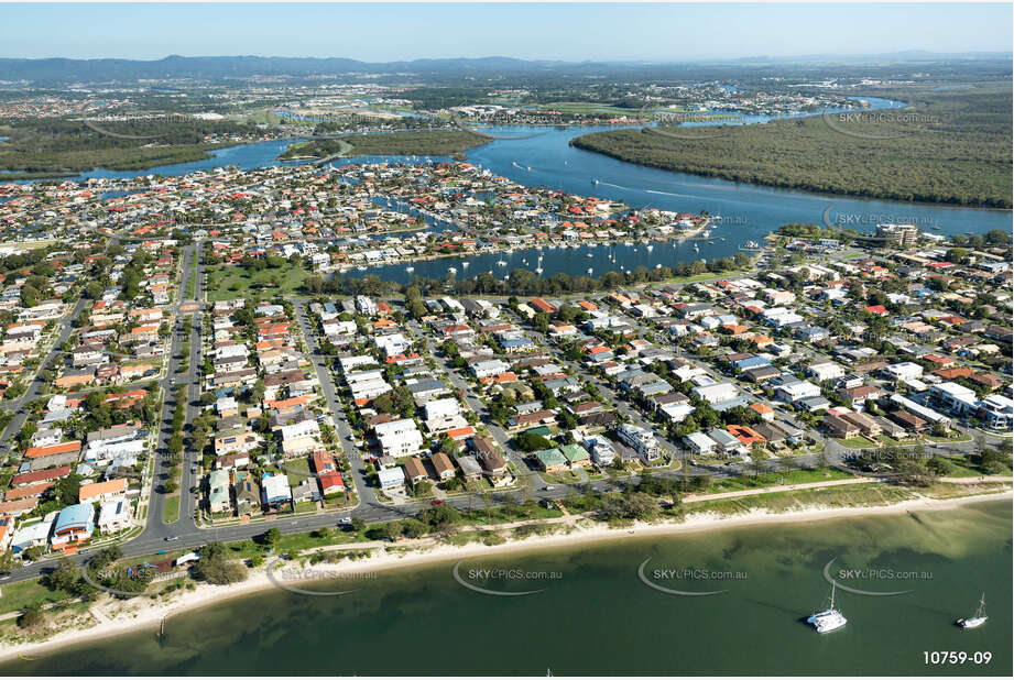 Aerial Photo Paradise Point QLD Aerial Photography