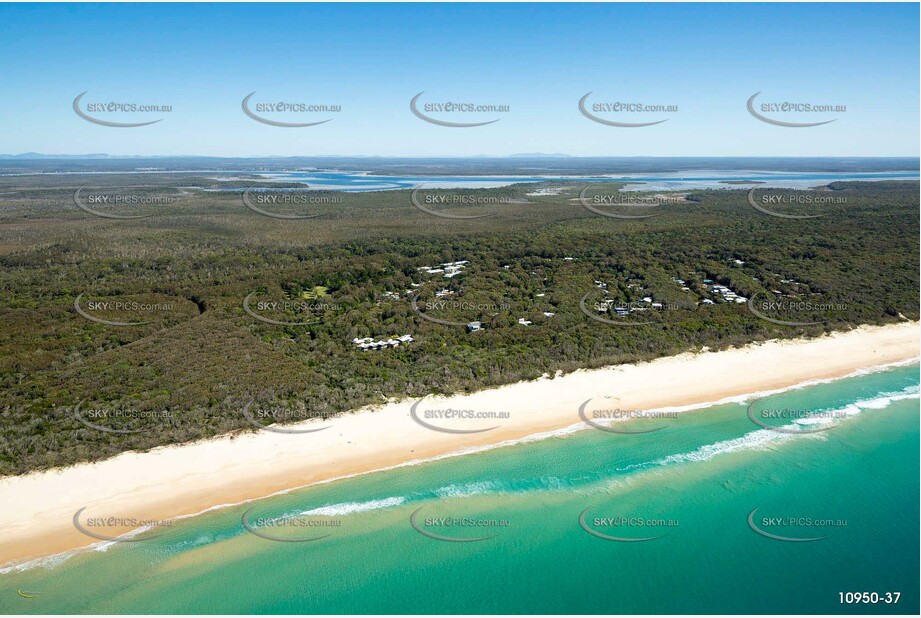 Carlo Sandblow - Great Sandy National Park Aerial Photography