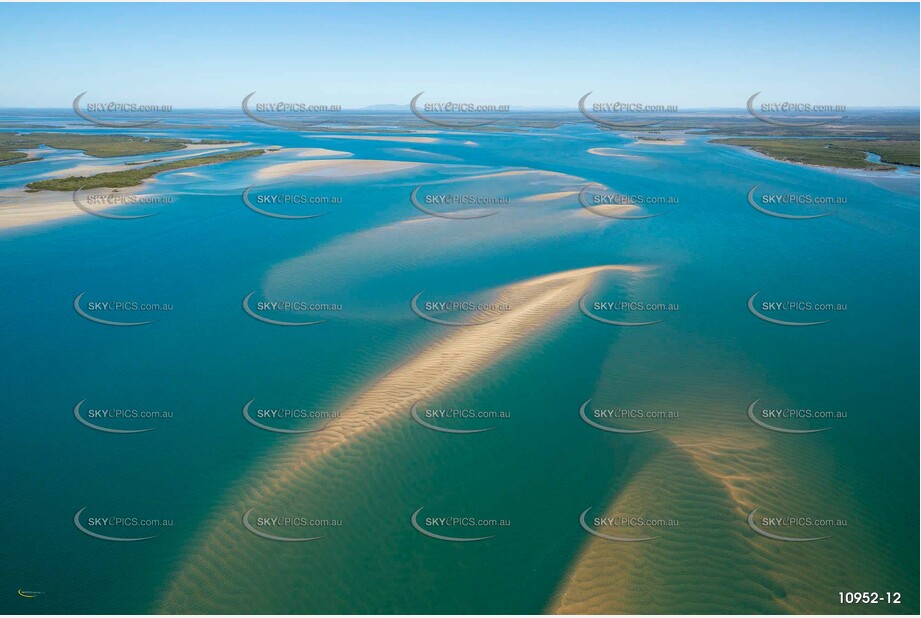 Stewart Island & Garry's Anchorage - Great Sandy Strait Aerial Photography