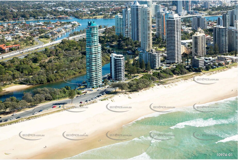 Aerial Photo Main Beach QLD Aerial Photography