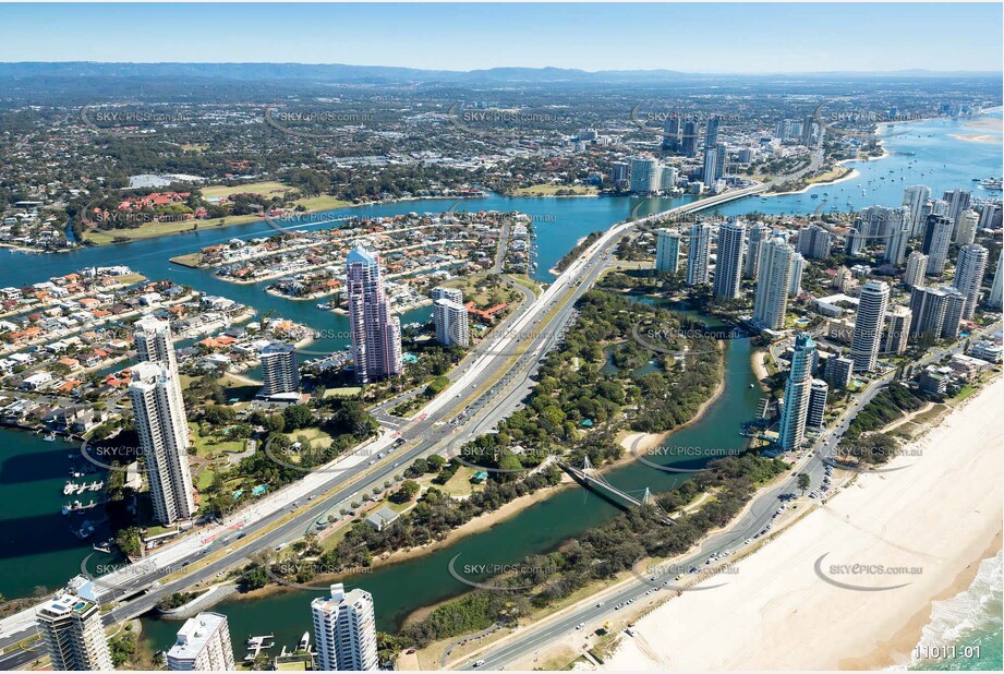 Macintosh Island Park - Surfers Paradise QLD Aerial Photography