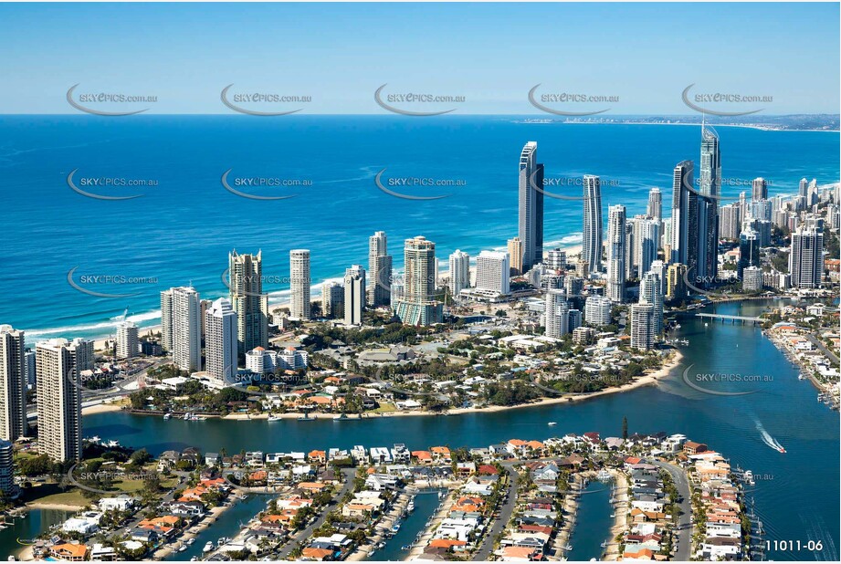 Macintosh Island Park - Surfers Paradise QLD Aerial Photography