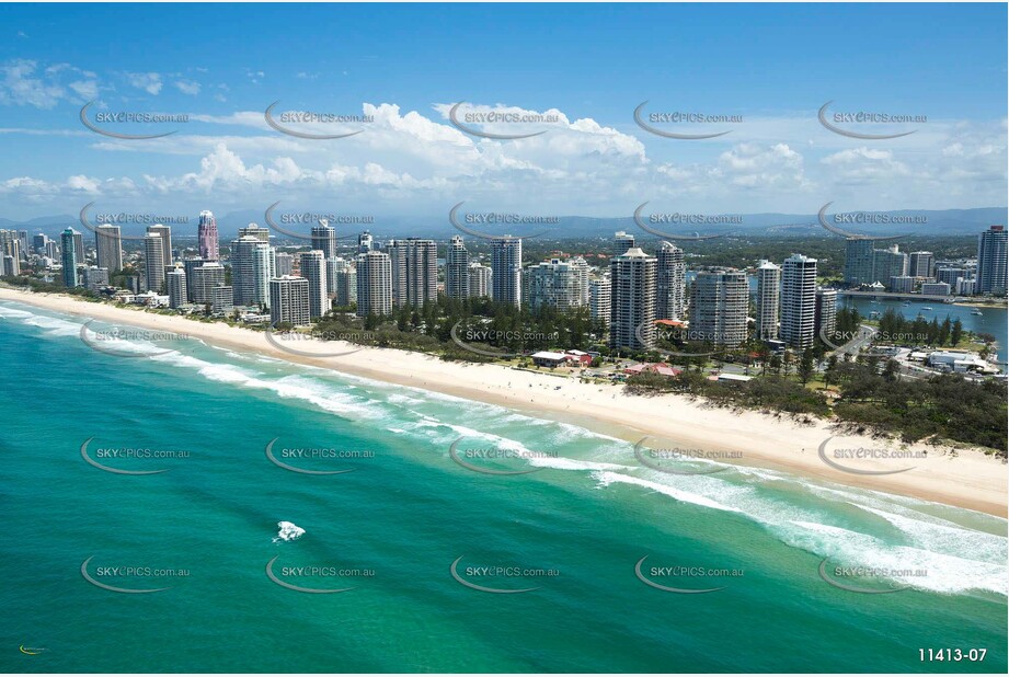 Aerial Photo Main Beach QLD Aerial Photography