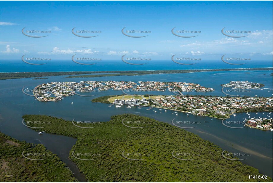 Aerial Photo Paradise Point QLD Aerial Photography