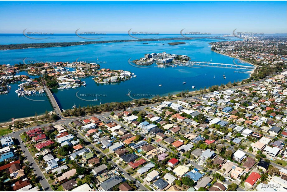 Aerial Photo Paradise Point QLD 4216 QLD Aerial Photography