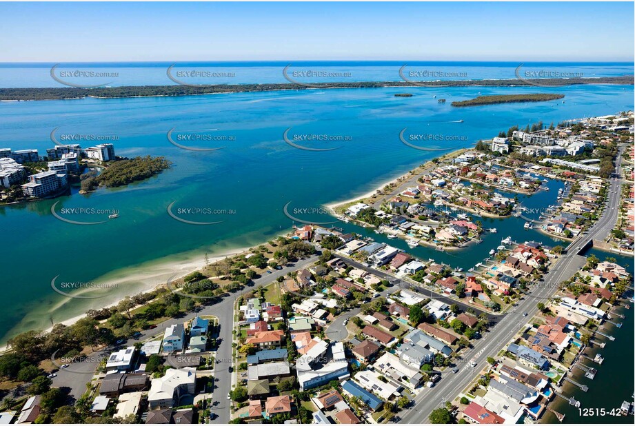 Aerial Photo Paradise Point QLD 4216 QLD Aerial Photography