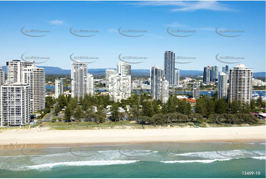 Aerial Photo Main Beach QLD Aerial Photography