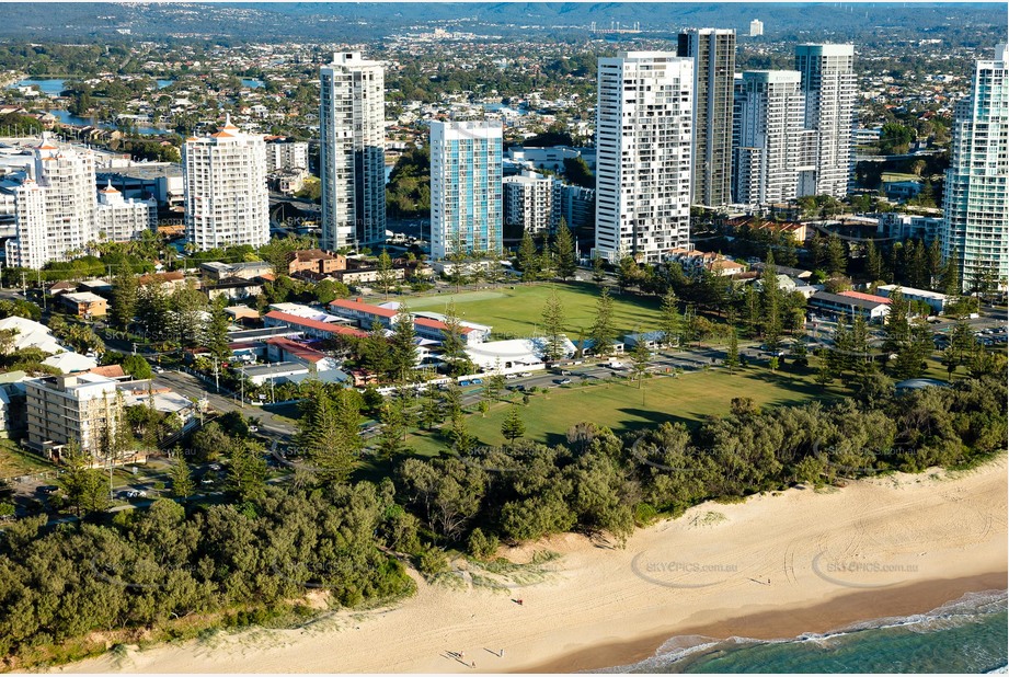 Aerial Photo Showing Broadbeach State School QLD Aerial Photography