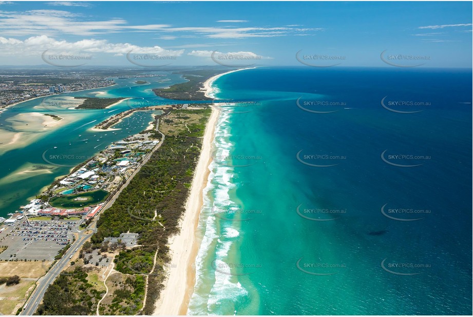 Aerial Photo Main Beach QLD Aerial Photography