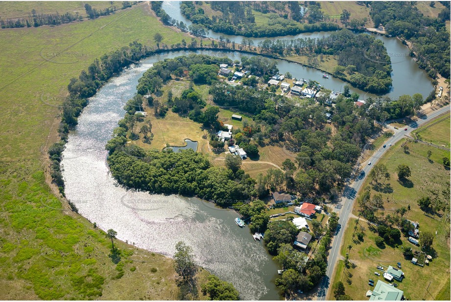 Aerial Photo Beachmere QLD Aerial Photography