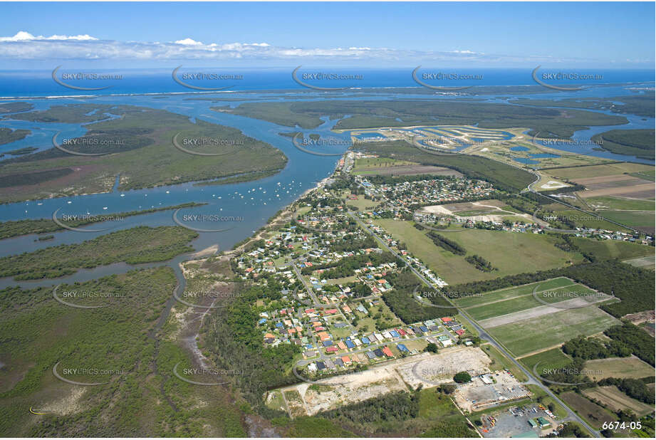 Aerial Photo Jacobs Well QLD Aerial Photography