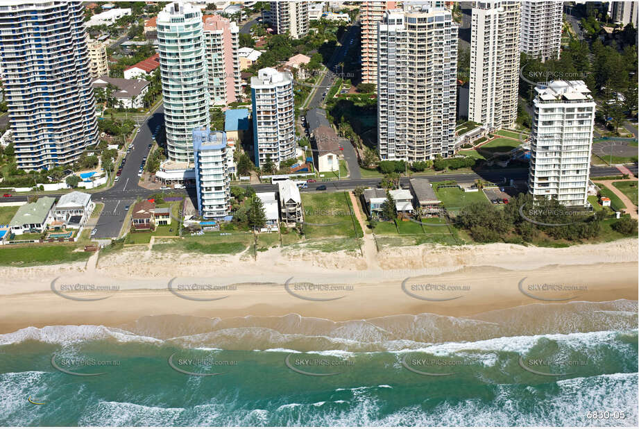 Aerial Photo Main Beach QLD Aerial Photography