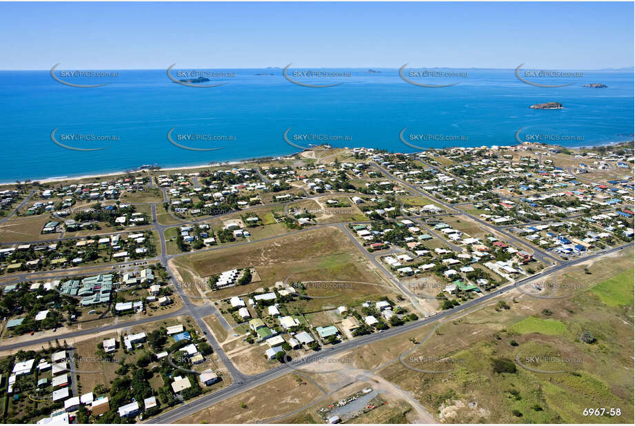 Aerial Photo Emu Park QLD Aerial Photography