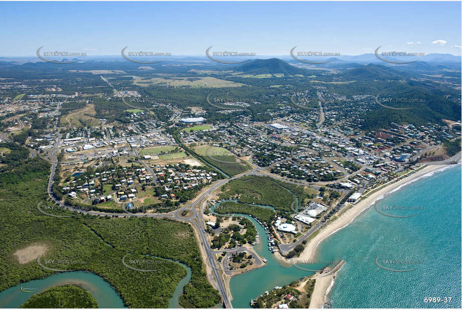 Aerial Photo Yeppoon QLD Aerial Photography