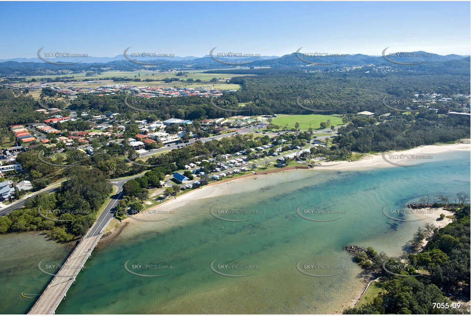 Aerial Photo Pottsville NSW Aerial Photography