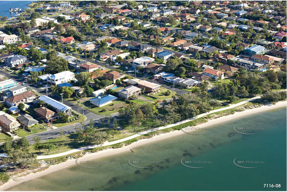 Aerial Photo Paradise Point QLD Aerial Photography