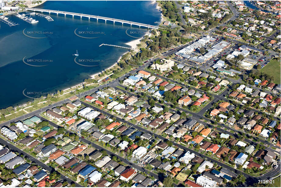 Aerial Photo Paradise Point QLD Aerial Photography